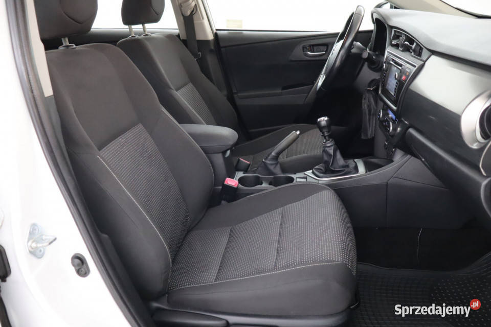 Toyota Auris 20 D4D 4/5 śląskie Zabrze sprzedam