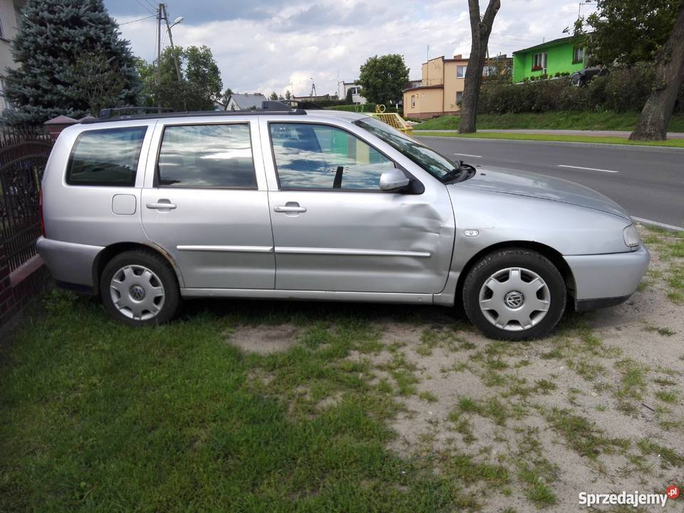 Sprzedam samochód VW POLO KOMBI srebrny Łobżenica