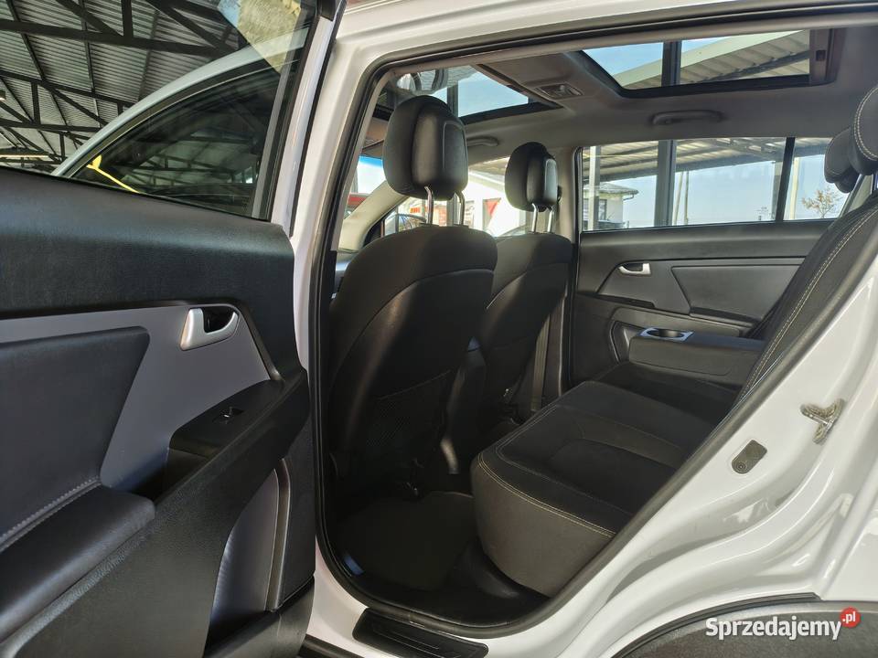 Kia Sportage Navi Kamera 17CRDI Ładna Bogate kamera cofania Motoryzacja Zarszyn sprzedam