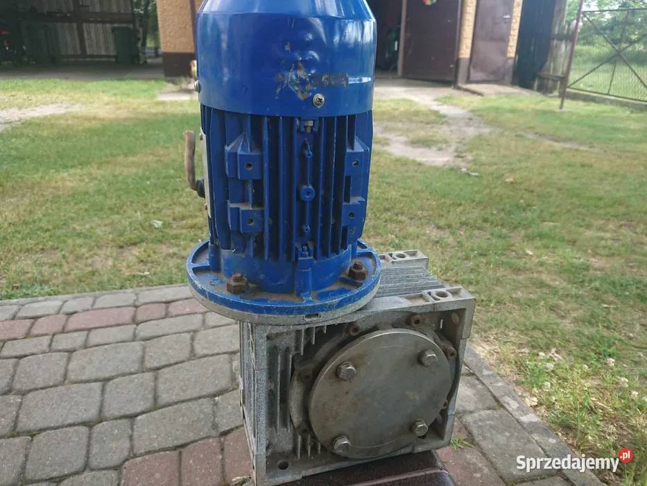 Motoreduktor NMRV 090 ślimakowo kątowy Motovario Nisko