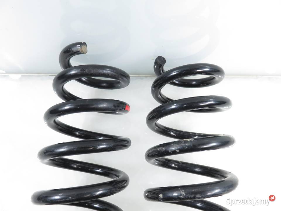 SPRĘŻYNY TYŁ BMW 1 E87 116 i 996968 KOMPLET osobowe małopolskie