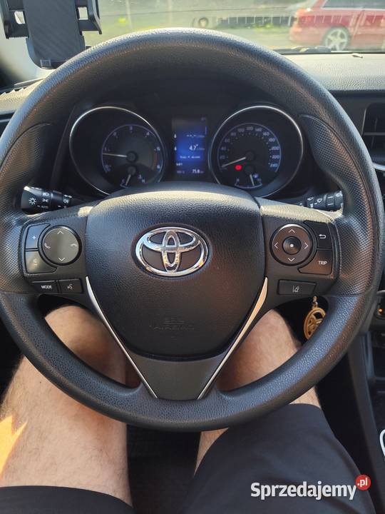 Sprzedam Toyota Auris II Salon Polska ESP Boguchwała