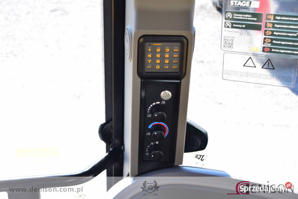 JCB 3CX Sitemaster PLUS Advanced Easy Control Suchoraba