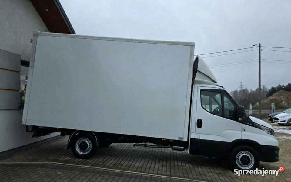 Iveco Daily 35S14 klima 3 osobowy pojedyńcze centralny zamek śląskie Chełm Śląski sprzedam