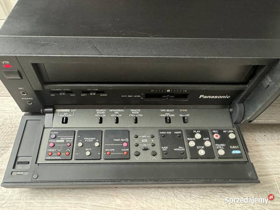 Magnetowid Panasonic NVFS88 Oryginalny Pilot Szczecin