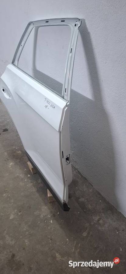 Drzwi Prawe Tył Volkswagen TRoc Sandomierz sprzedam