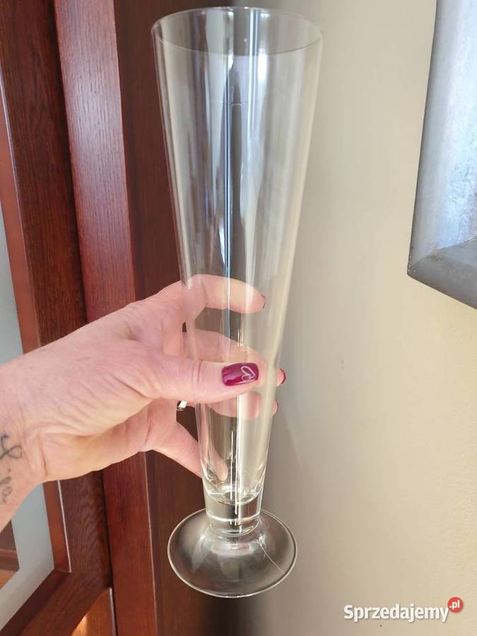 Dwa wysokie szklane kielichy 28 Radom