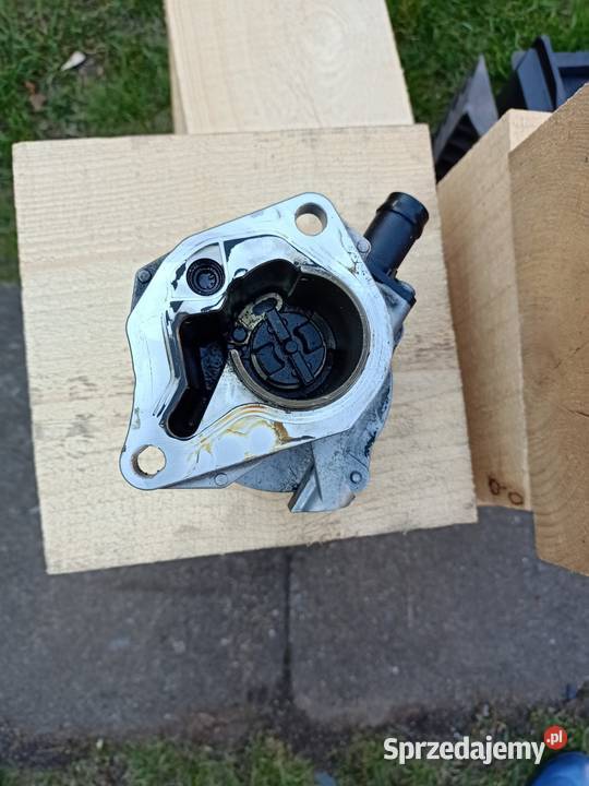 Pompa Vacum 8200577807 15 DCI Renault Nissan Szczecin