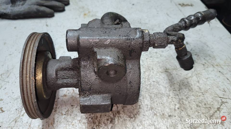 Pompa wspomagania Renault Megane I 14 Łagów sprzedam