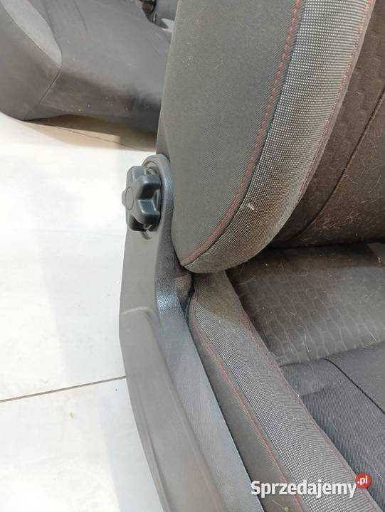 FOTELE KANAPA ST LIFT 5D GRZANE Ford Fiesta Mk7 Fotele i kanapy
