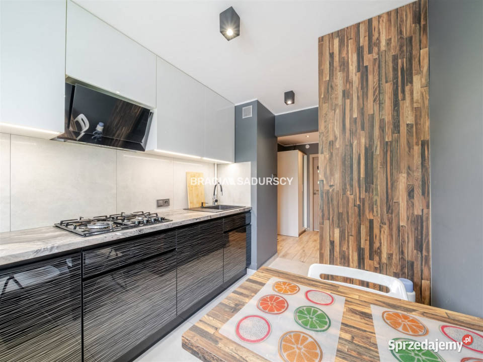 Mieszkanie Kraków Bohaterów Września 646m2 3pok Liczba pokoi 3 małopolskie