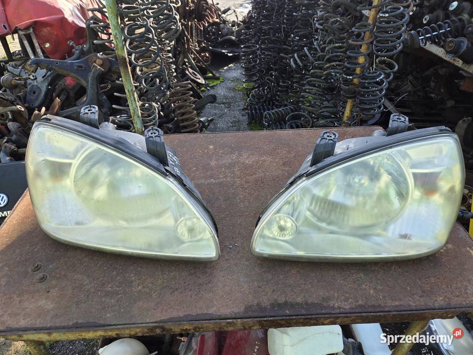 Lampy przednie Kia carens 1 Łagów sprzedam