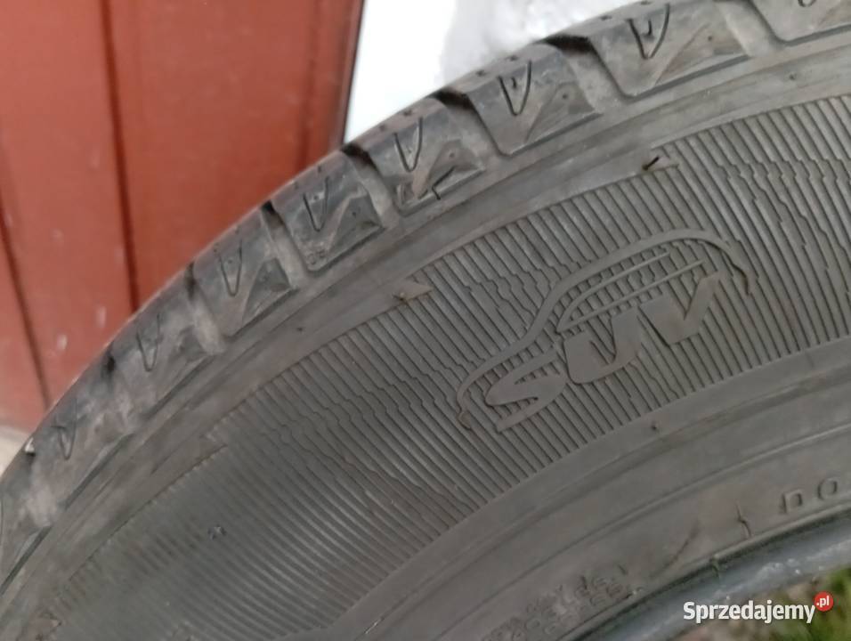 Opony całoroczne Suv Van Nexen 235x70x17 22r Samochodowe Wałbrzych