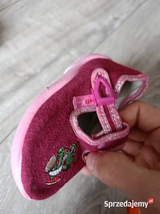 buty kapcie dziewczęce rozmiar 21 długość wielkopolskie