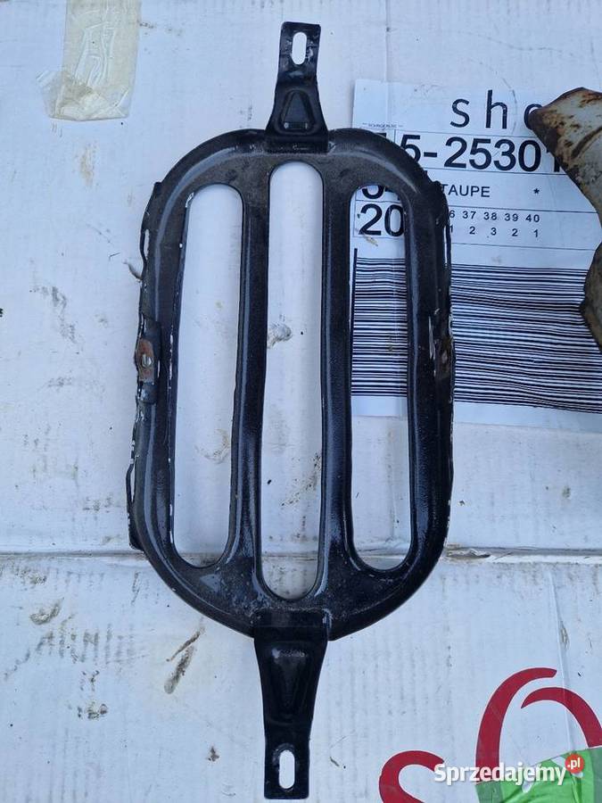 Komar Obudowy lamp i żarówek Szydłowiec