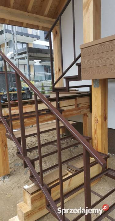 Schody metalowe Schody zewnętrzne