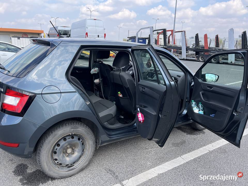 Skoda Fabia 10 MPI Krajowy bezwypadkowy