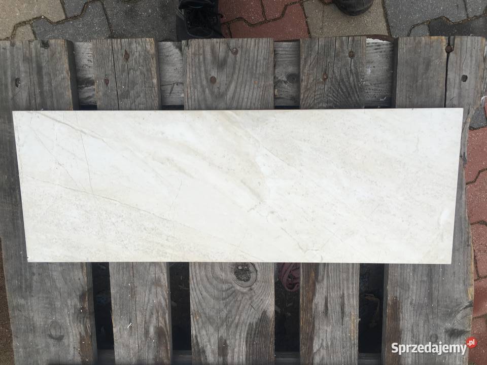 Glazura płytka ścienna estilo beige 25x70 firmy Reguły