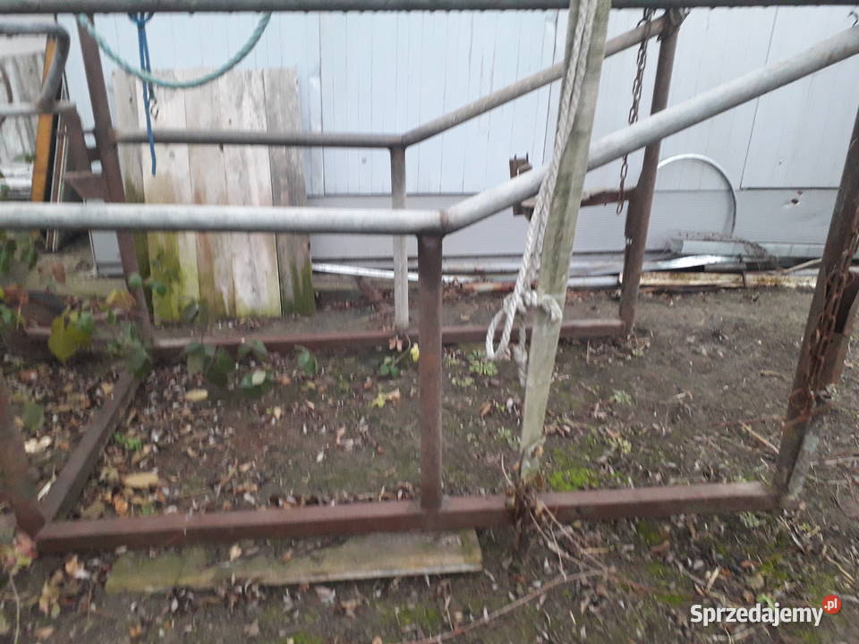 Klatka do korekcji racic Pozostałe sprzedam