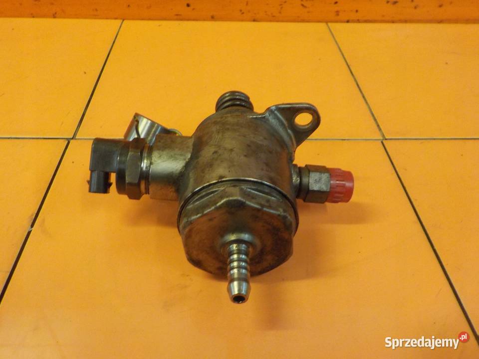 AUDI A4 B8 A5 Q5 20 TFSI 11r CDN pompa paliwa