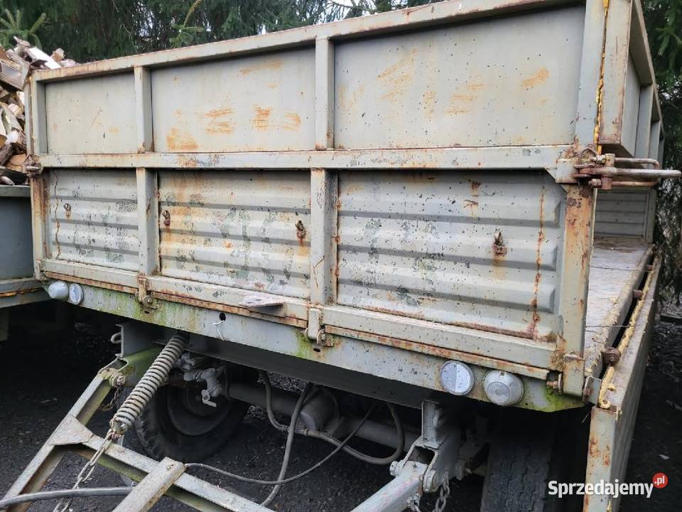 Przyczepa rolnicza sanok d 46 nieuszkodzony dolnośląskie Strzelin