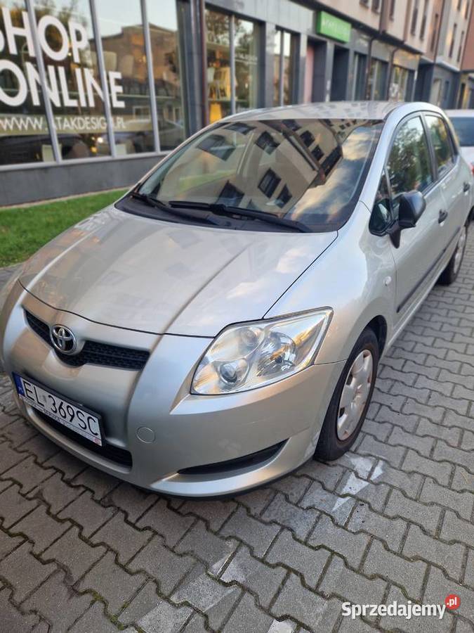 Toyota Auris D4D 2008 srebrny metallic 172 Łódź