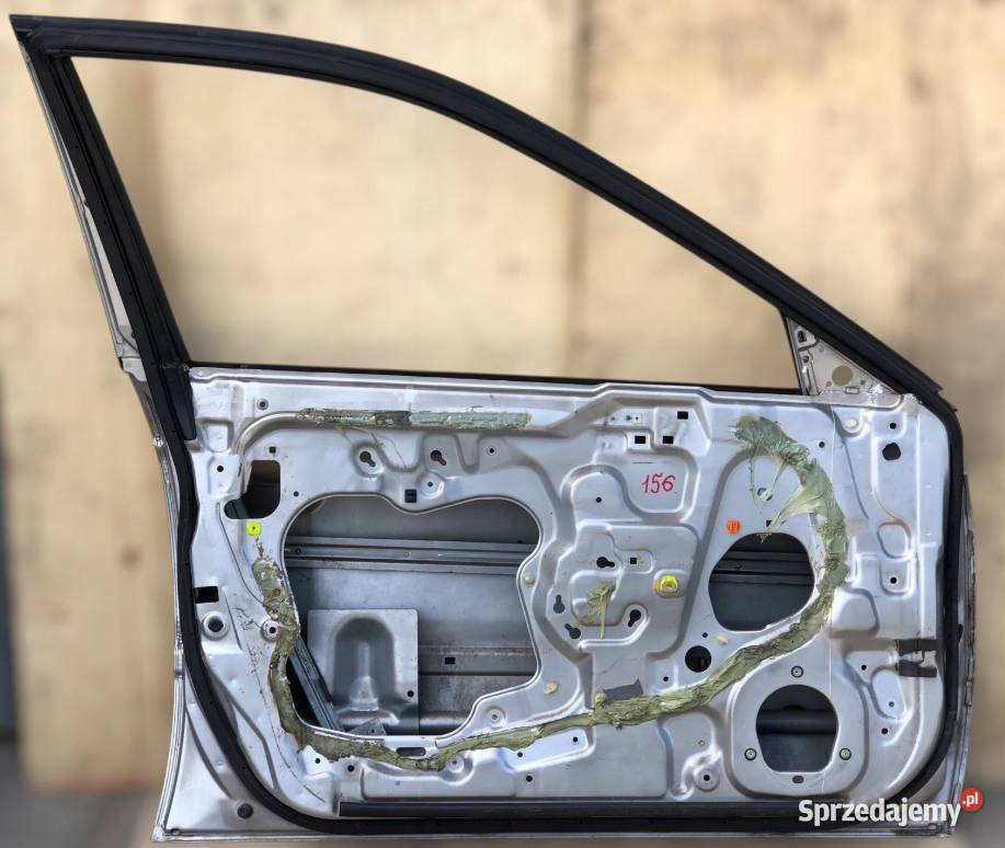 DRZWI LEWE PRZEDNIE HONDA ACCORD VI do malowania osobowe Skołoszów