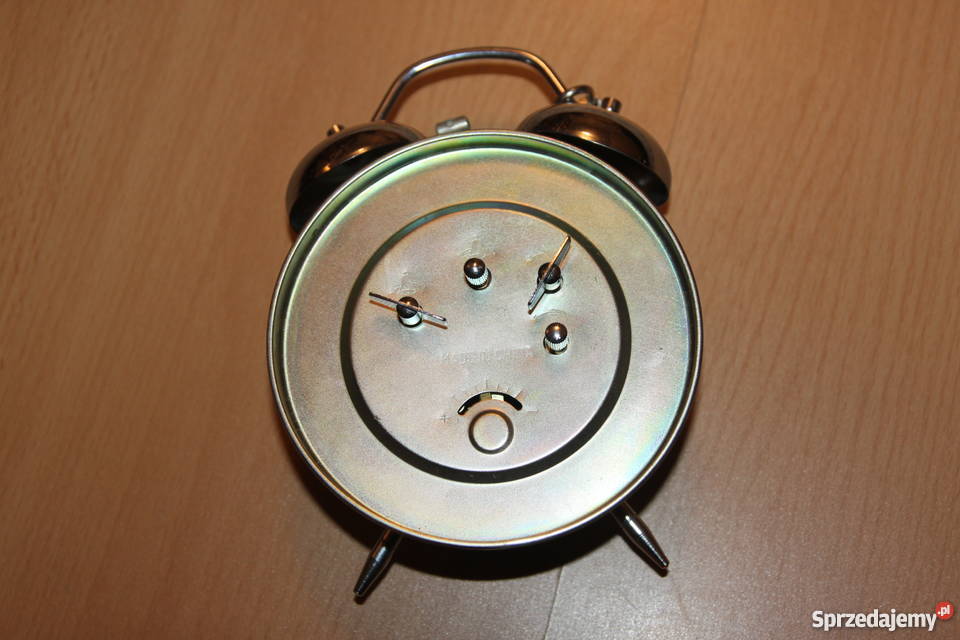 Prawdziwy duży budzik ze starych czasów PRL