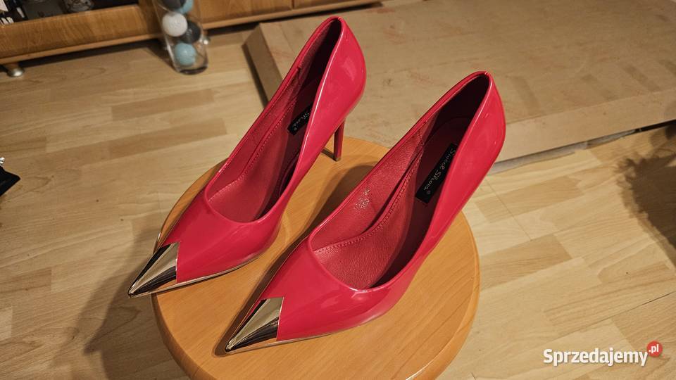 Szpilki 39 czerwone lakierki złote czubki nowe Szczecin