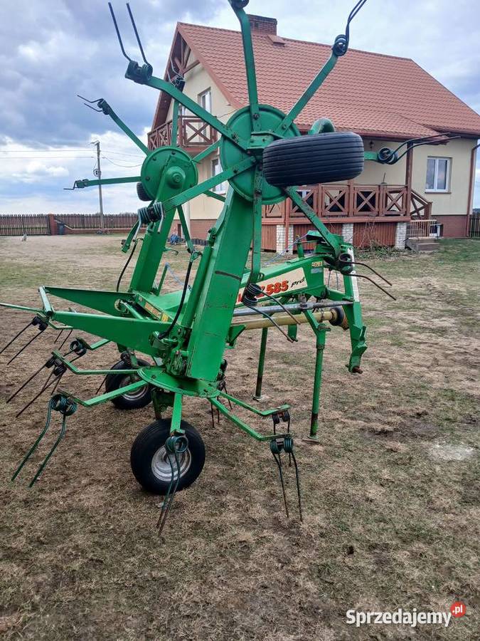 Przetrząsarka Przewracarka Rozbijak Przetrząsacz Deutz-Fahr Ostrów Mazowiecka