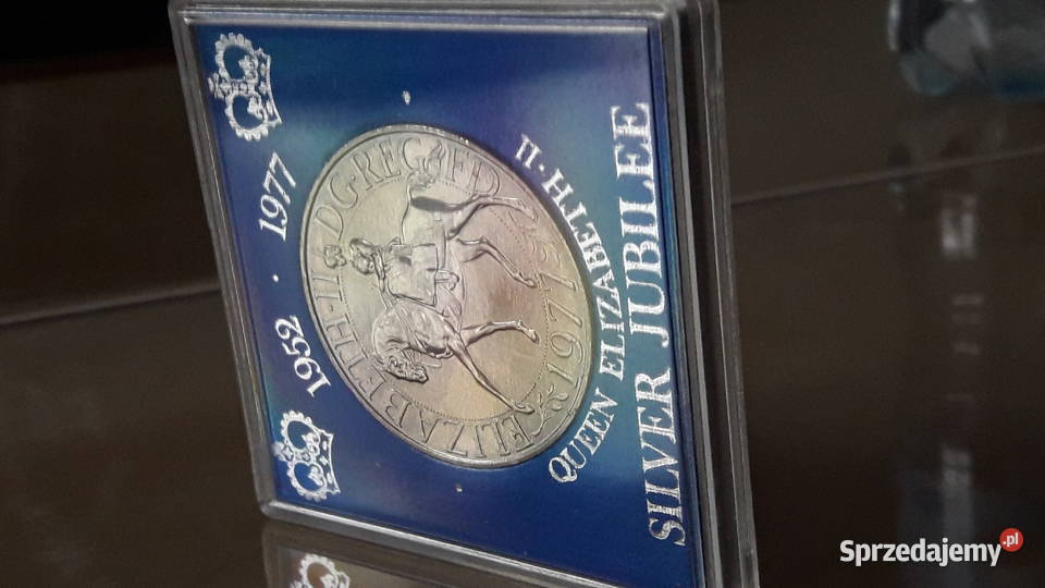 Moneta srebrny jubileusz królowej Elżbiety II lubelskie Janów Lubelski