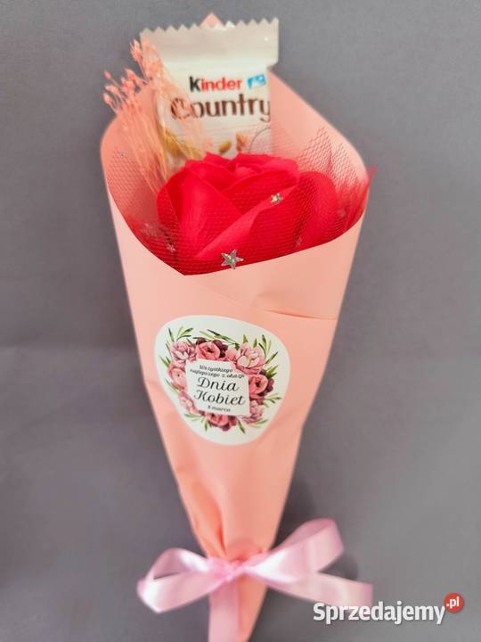 Pojedyncze róże Dzień Kobiet Milonki