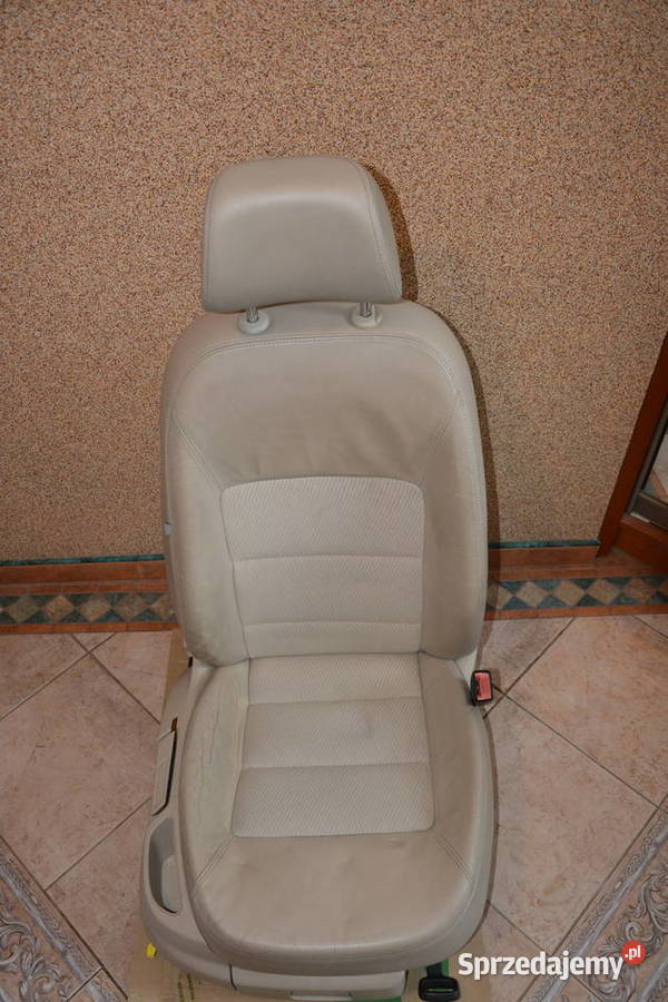 Fotel pasażera Skoda octavia 2 skóra jasna