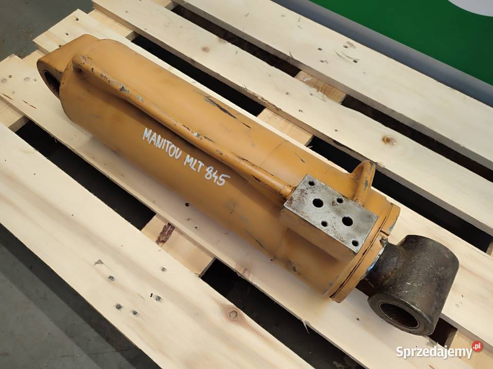 Siłownik poziomowania łyżki 252700 Manitou MLT Wilkowo