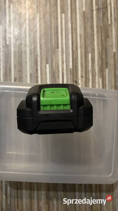 Opakowanie na akumulatory pokazane na zdjęciu Tychy