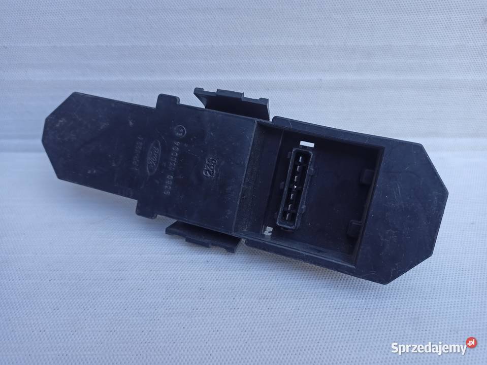 Ford Mondeo MK1 MK2 kombi wkład lampy tylnej tył sprzedam