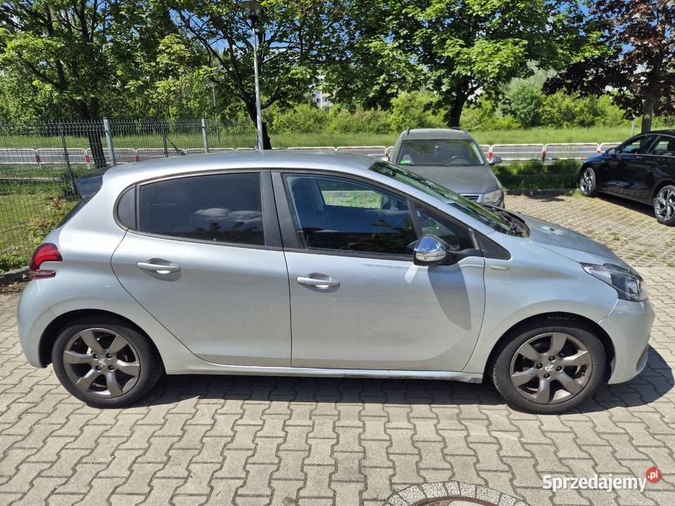 Peugeot 208 2015 r 106 Klimatyzacja Rozrząd do