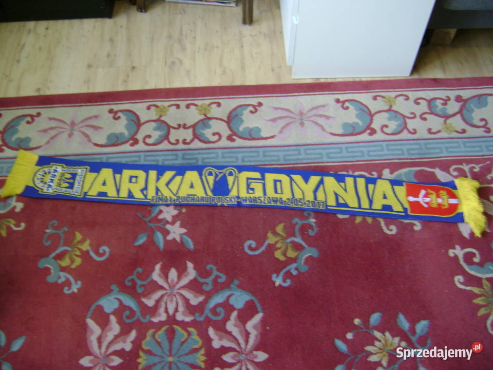 Starocie z PRL Szalik Kibica Arka Gdynia Finał pomorskie