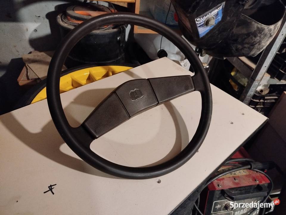 Kierownica golf mk1 miękka brązową osobowe Lublin