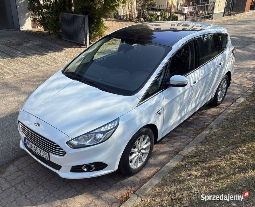 Ford s 210 salon Polska 4/5 Warszawa