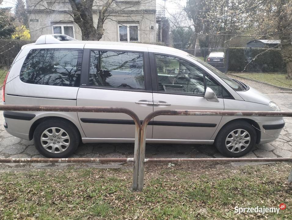 Peugeot 807