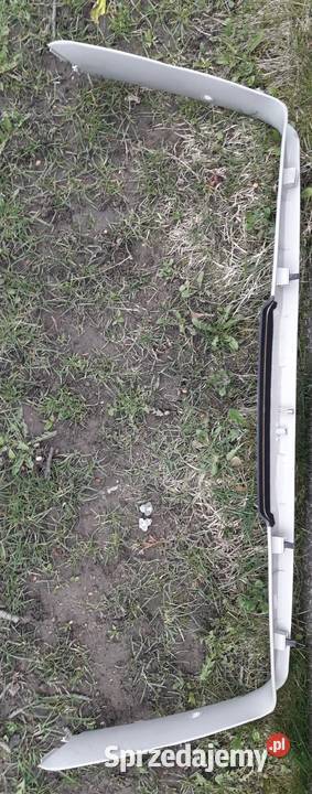 Volkswagen Golf 4 klapa tył ramka Rok produkcji 2002 Kielce