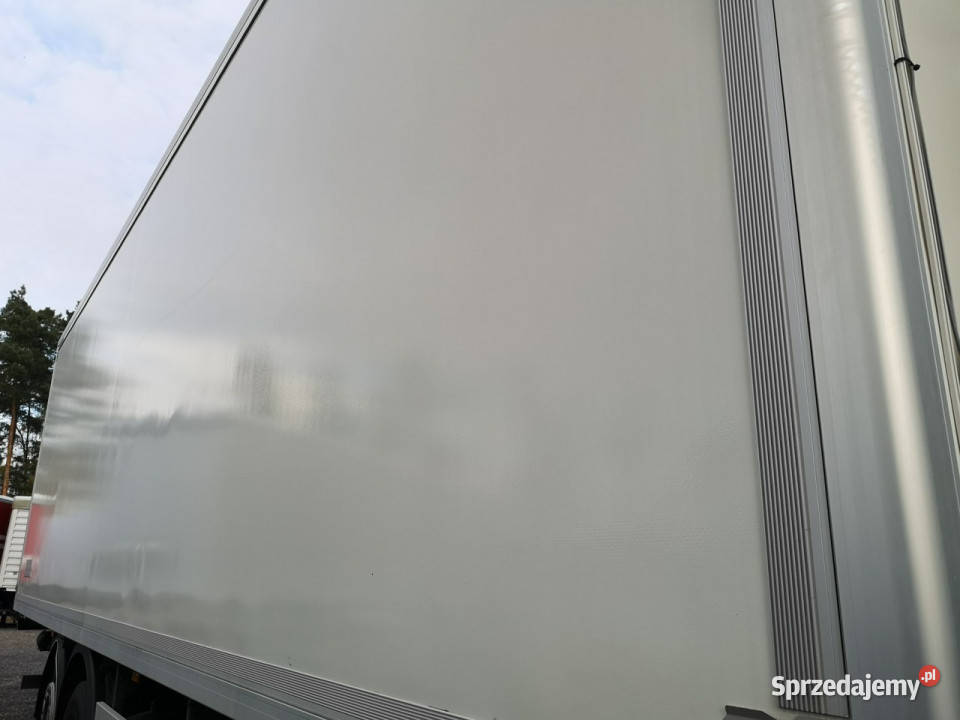 DAF CF 370 Chłodnia 3 Osiowa Winda Manual Niski diesel Daleszyce