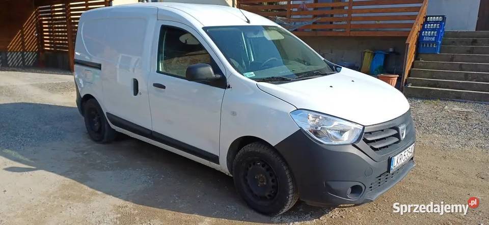 Dacia Dokker 2013r nieuszkodzony Urzędów