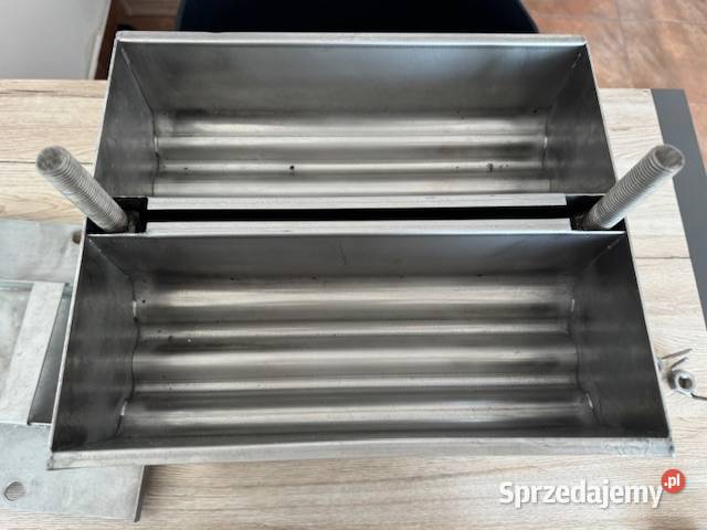 Wieża forma do mięsa Gastronomia Głogówko