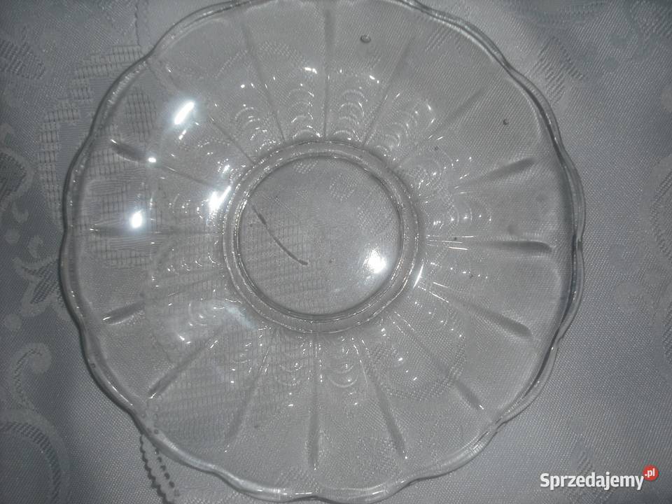 Talerzyki szklane deserowe