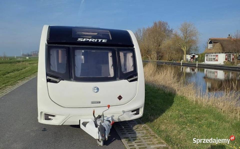 Przyczepa naczepa kempingowa kamper 2016 Słupsk