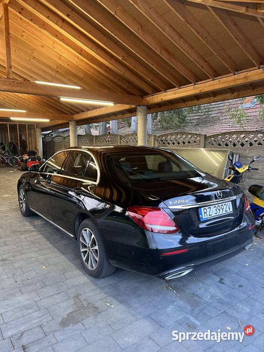 Mercedes benz E klasa 220d Ożanna