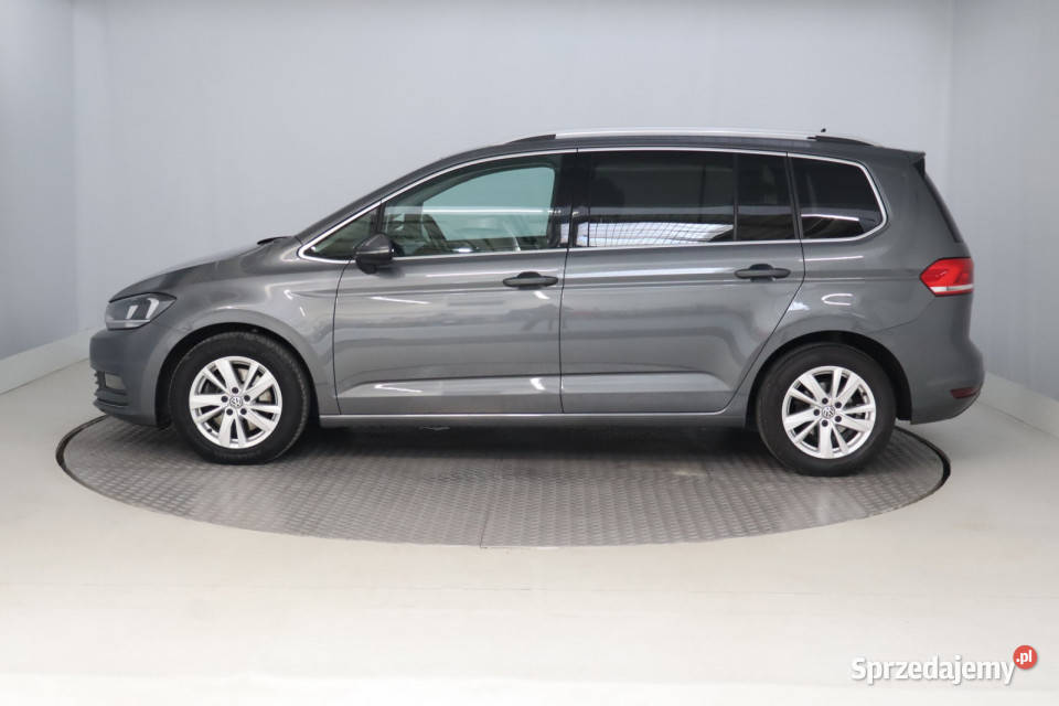 VW Touran 20 TDI Rok produkcji 2020 Zabrze