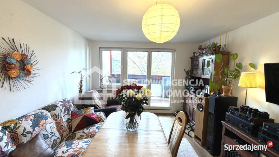 Mieszkanie 716m2 3 pokoje Gdynia Paprykowa